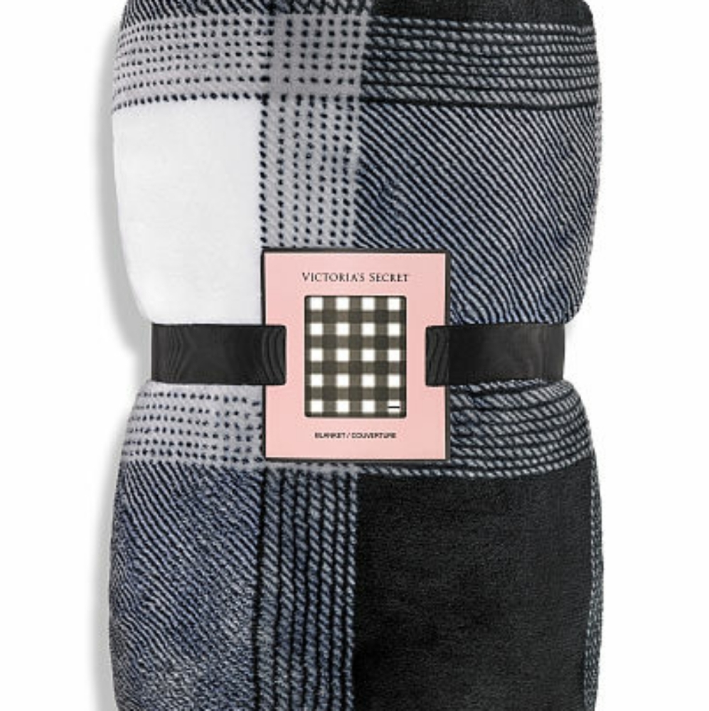 Victoria Secret Fleece Throw Blanket
